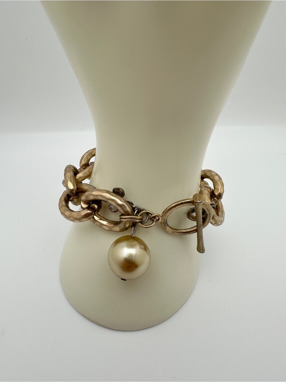 Gold-Tone Chunky Chain Bracelet with Pearl Charm